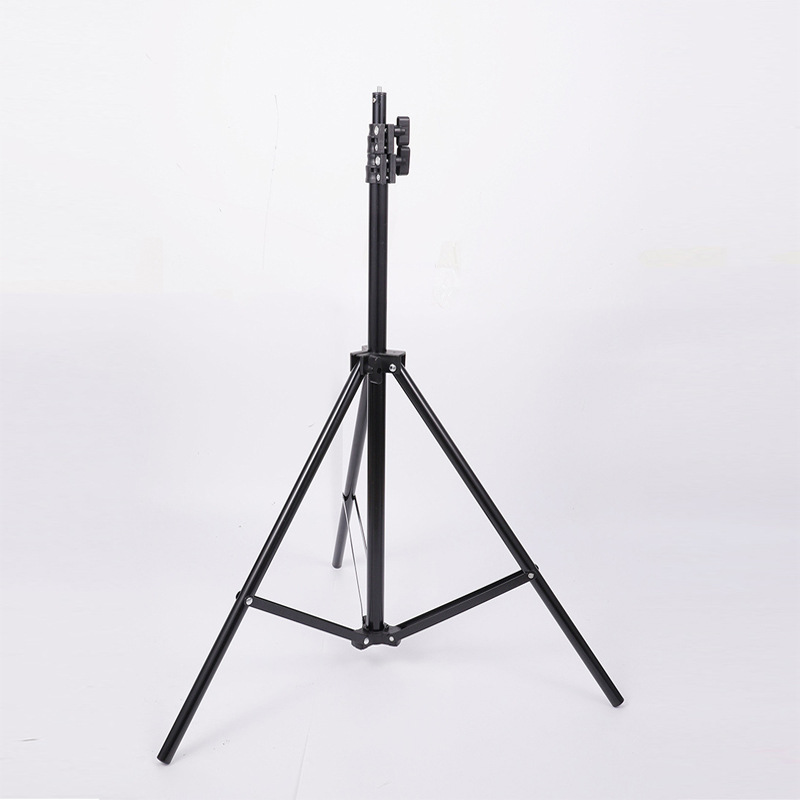 1.7-meter and 2.1-meter frosted mobile phone stand, outdoor shooting tripod, floor-standing fill light, portable tripod stand Application Scenario
