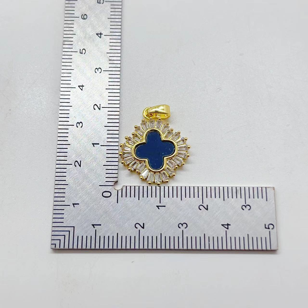 New copper micro-inlaid zircon four-leaf clover black and white bracelet necklace DIY bracelet accessory from Japanese and South Korean Internet celebrities details Picture