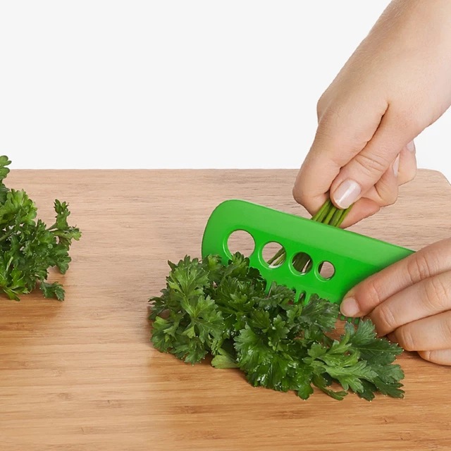 Vegetable peeler