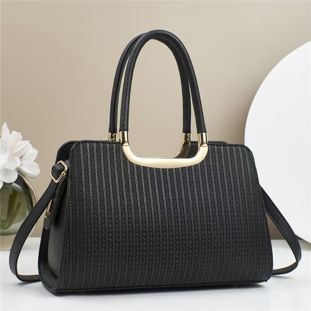 All-In-One Temperament New Handbag Fashion Women's Crossbody Bag Women's Bag Large Bag Korean Version Of Women's Shoulder Bag 2025 details Picture