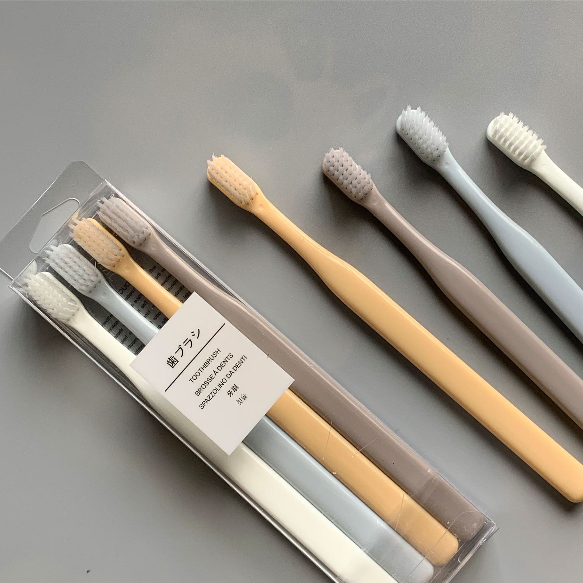 Macaron Japanese No Print 4 Good Products Of The Same Toothbrush Adult Small Head Soft Bristle Toothbrush 4 Family Toothbrush