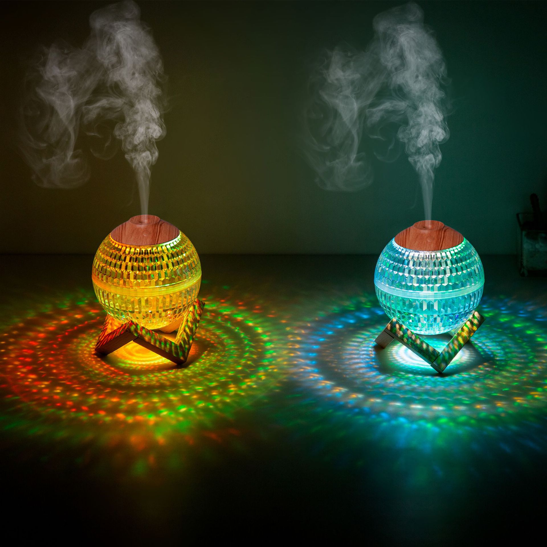 New crystal chandelier humidifier with seven-color lights for home decoration, large-capacity creative spray desktop