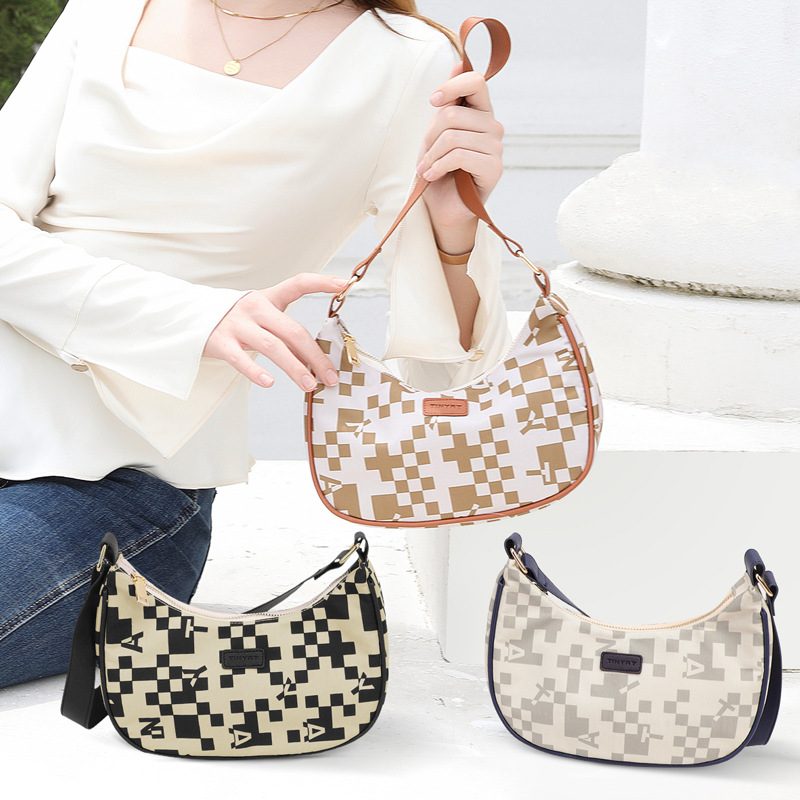 夏季新款女士时尚单肩包简约通勤风尚手提包高级感大容量腋下包