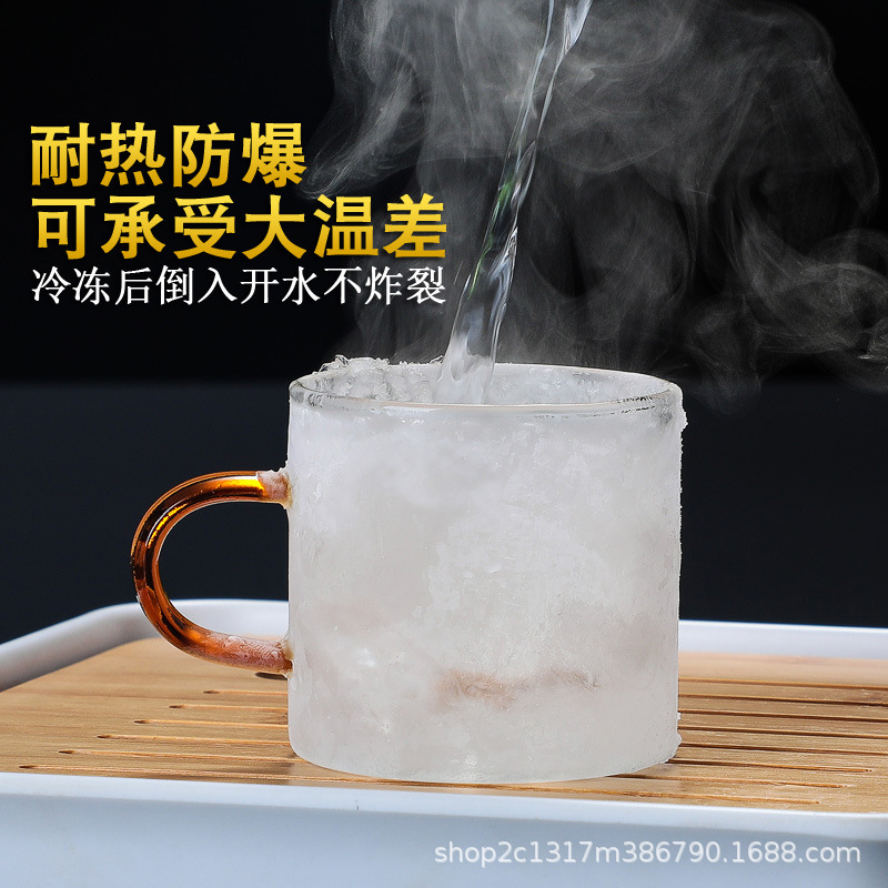 High borosilicate glass tea cups, master cups, heat-resistant transparent thickened tasting cups, small colored handle tea bowls, Gongfu tea sets Application Scenario