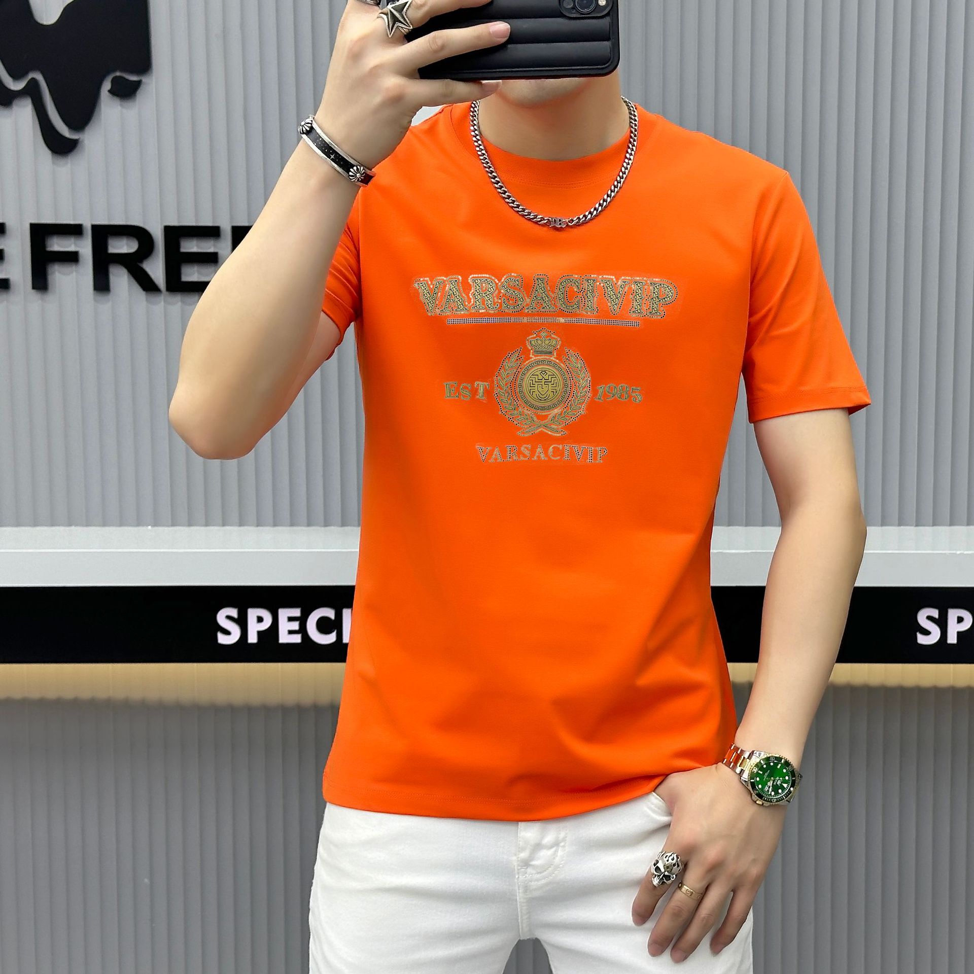Casual Summer 2025 new Men's hot stamping short-sleeved, versatile, breathable, round-neck and personalized T-shirt sleeves Application Scenario