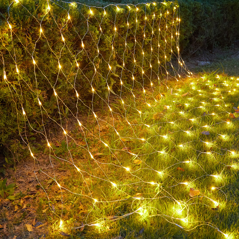 LED fishing net lights, colored lights, flashing lights, string lights, starry sky outdoor solar Christmas atmosphere lights, scene arrangement and decoration details Picture
