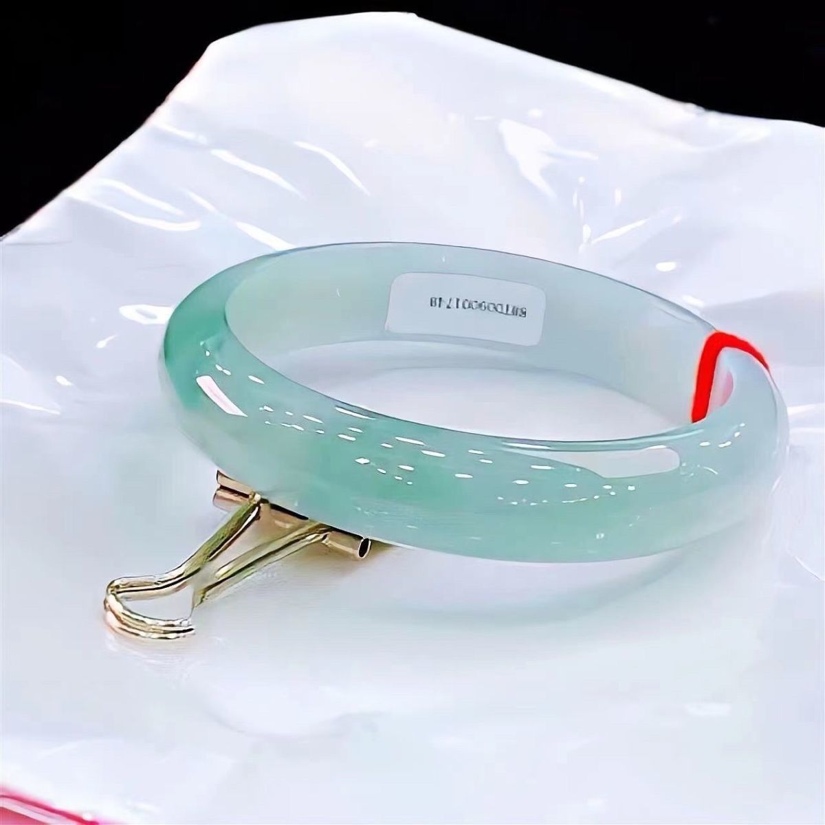 [With Certificate] Myanmar Jade Bracelet Old Pit Ice Waxy Kind Of Ring Blue Water Light Green Jade Bracelet Birthday Gift details Picture