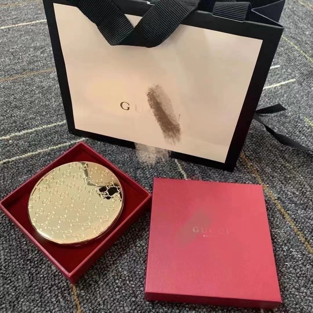 古琦G家化妆镜金色鎏金高颜值折叠圆镜双面便携式随身小镜子批发