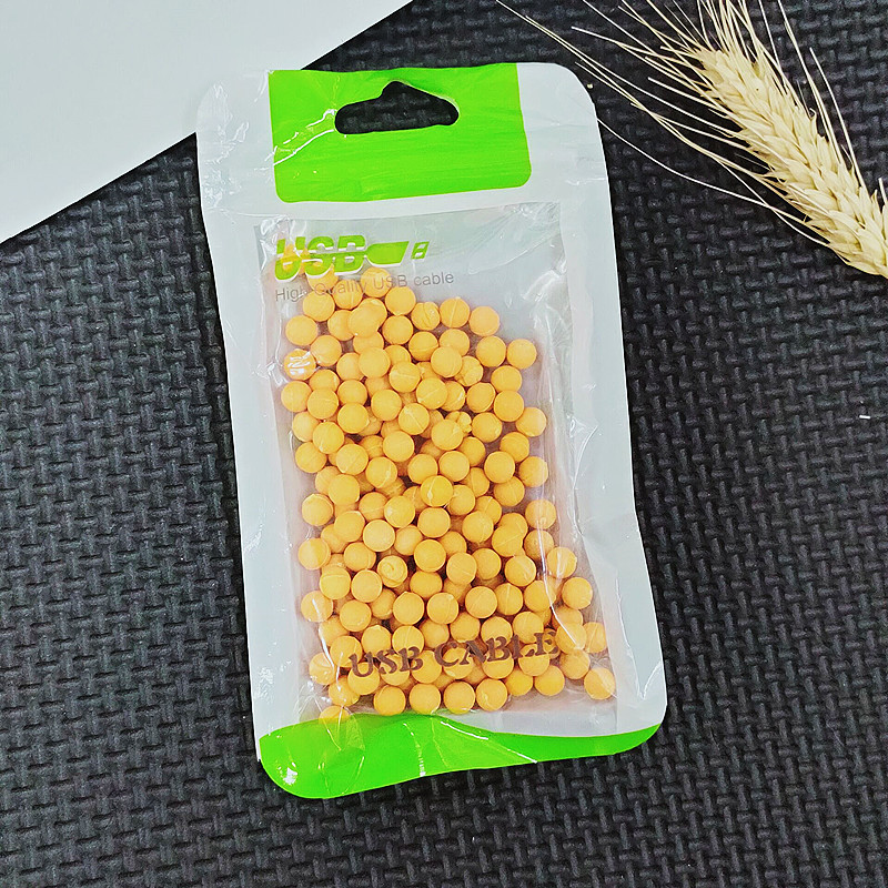 批发奶瓶装塑料球奶瓶玩具塑料硬球球直径5mm