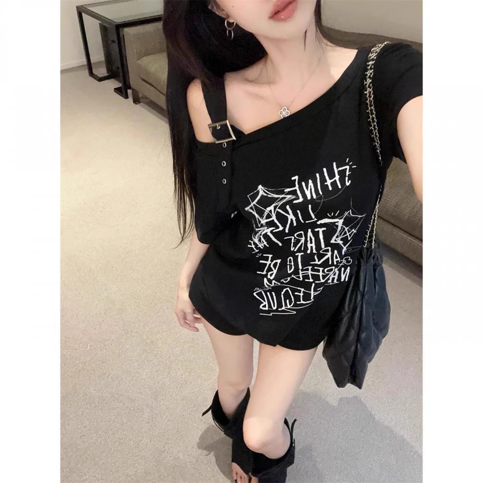 美式港风辣妹涂鸦印花斜肩短袖T恤女夏季甜酷露肩宽松显瘦上衣潮详情5