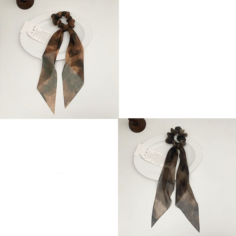 A super ethereal French retro hair tie, a simple and elegant hair accessory for women's outings, and a long ribbon-tied hair tie Application Scenario