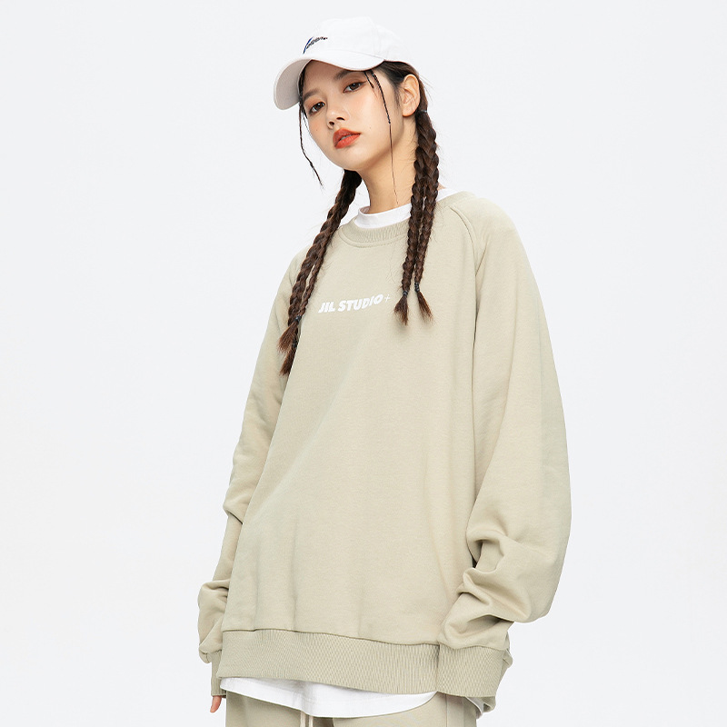 A heavyweight American white sweatshirt for men, a loose and trendy printed top, a spring and autumn Korean-style trendy round-neck jacket for young people Application Scenario
