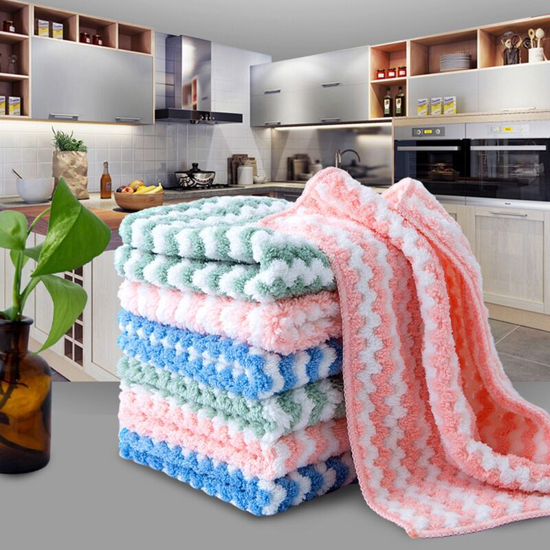 Coral fleece cationic cleaning cloth, water-absorbent, oil-free and non-shedding, dishcloth, kitchen cleaning cloth, scouring pad