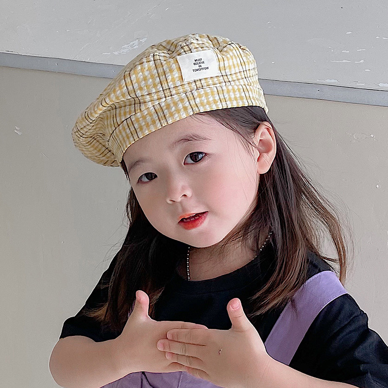 Sombrero de bebé otoño sur primavera verano boina coreana versión de moda ins viento niña pintora sombrero trendy cuadros boina para niños details Picture