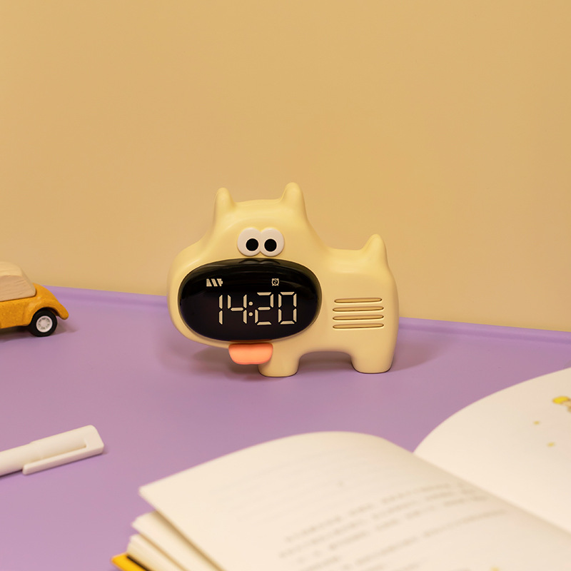 闹钟/电子钟/钟表工艺品/充电闹钟/电子时钟产品图