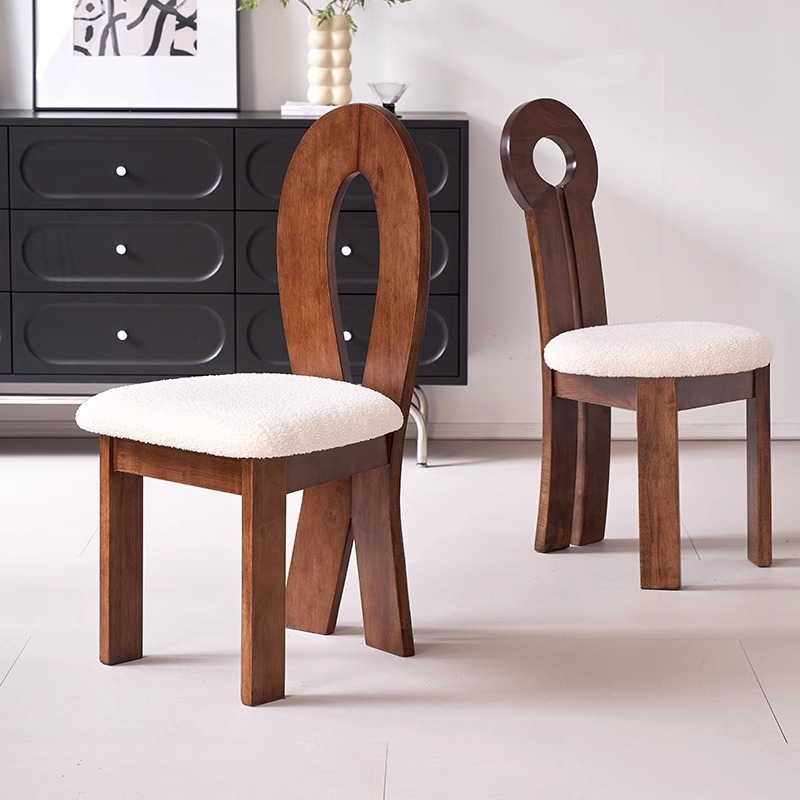 French retro dining table and chairs, solid wood dining chairs, home vintage wabi-sabi style designer mermaid key chair, backrest chair Application Scenario