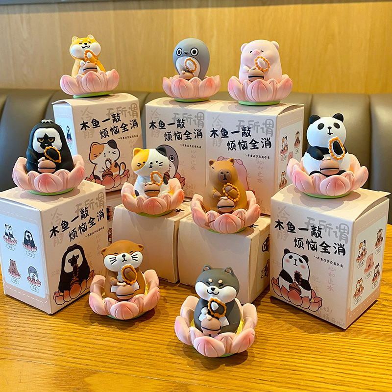 原创佛系好运莲莲木鱼三花猫猪猪汽车居家装饰小摆件树脂公仔玩具