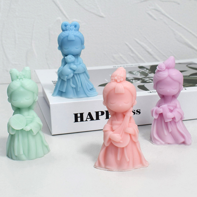 diy cartoon 3D princess scented candle diffuser stone epoxy resin decorative doll gypsum mold Application Scenario