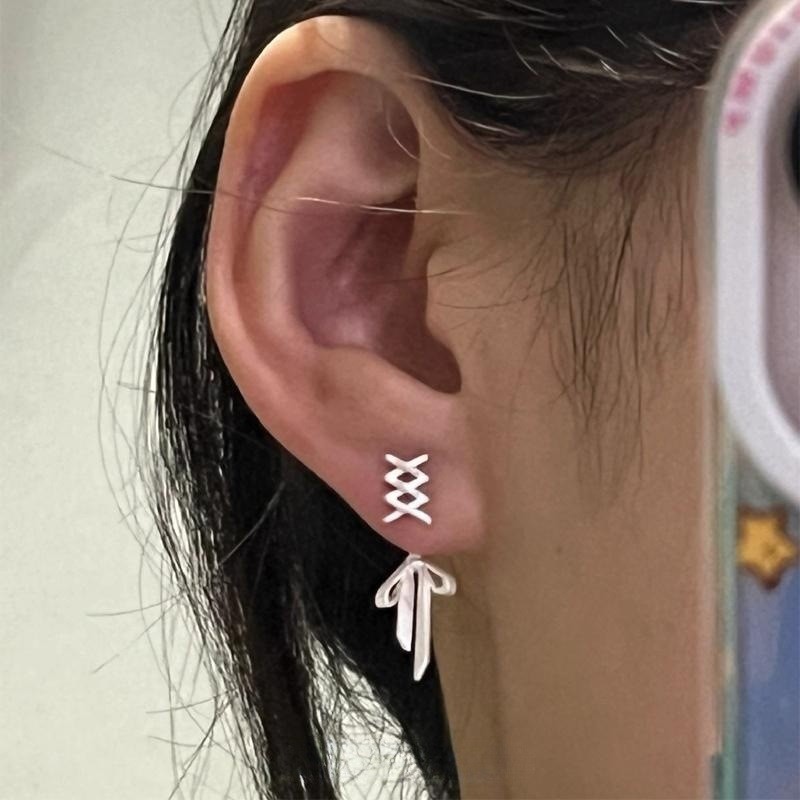 饰品/耳饰/耳钉/福多拉饰佳/珍珠饰品产品图