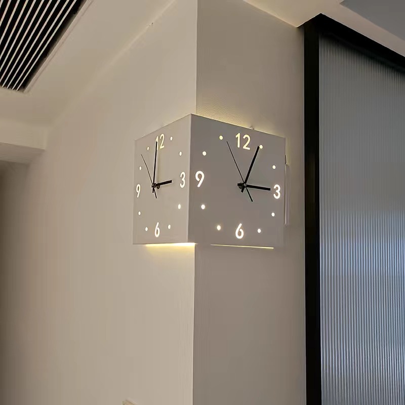 Ins-style corner clock wall clock, creative, simple and modern living room wall clock, no need for drilling, fashionable square clock, corner wall clock