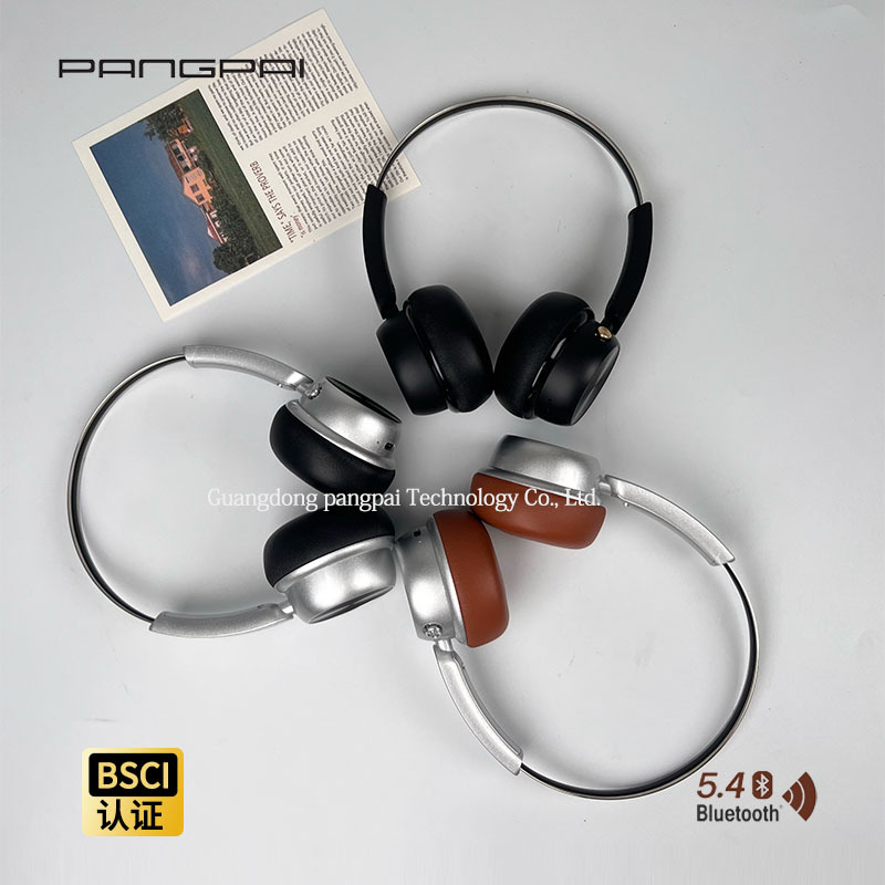 蓝牙耳机/耳机/TWS/艾玛/领夹蓝牙式耳机细节图