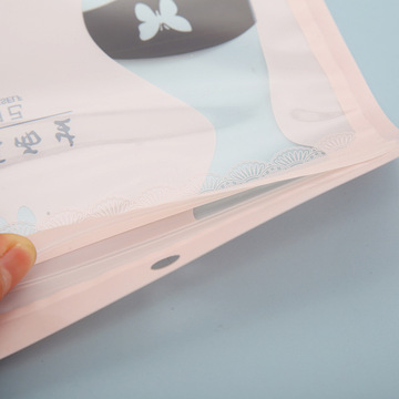 Underwear Bag Pink Translucent Bag Tights Leggings Face Mask Plastic Ziplock Bag Wholesale Application Scenario