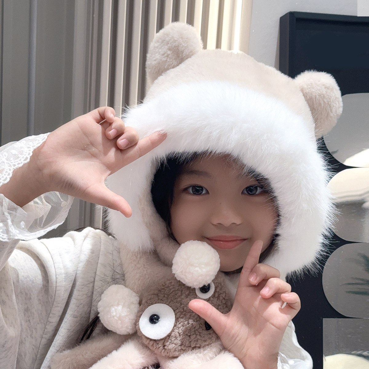 2024 Autumn and Winter Hat, Scarf, Children's cartoon doll, scarf, hat, all-in-one fleece hat for cold and wind protection details Picture