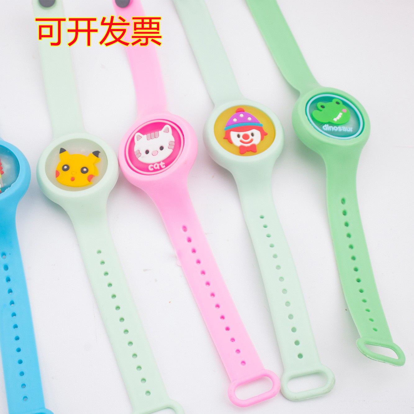 Mosquito repellent wristband Wholesale children's toys with light summer anti-mosquito flash drive mosquito button light rotating mosquito repellent watch Application Scenario