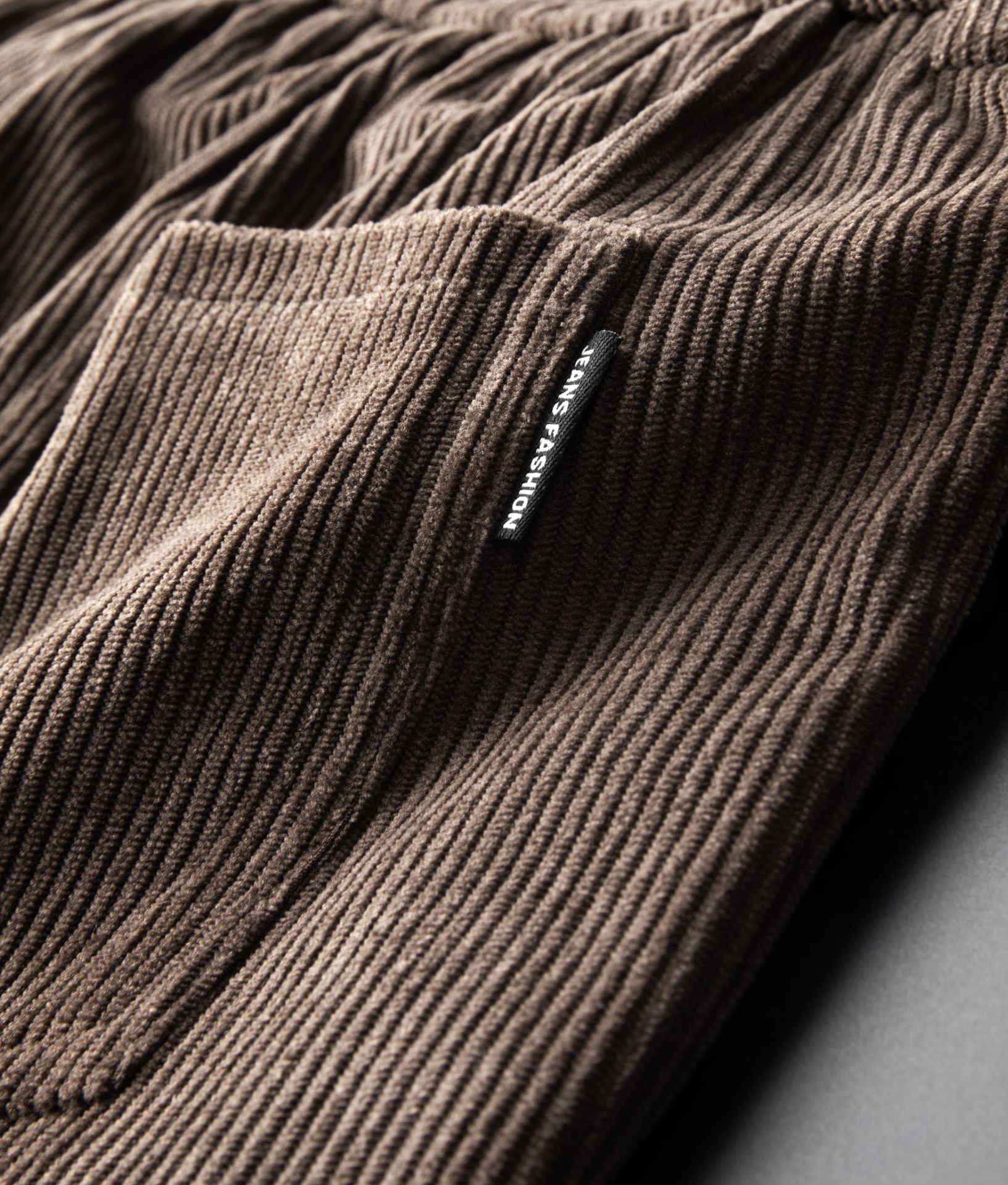 The new men's trousers for autumn and winter 2022 are casual straight-leg, loose, large-sized, mid-waist corduroy and thickened casual pants Application Scenario