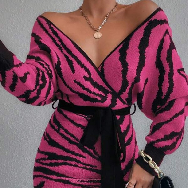 New zebra-patterned bat-sleeve lace-up sweater and V-neck high-waisted dress from cross-border Amazon in Europe and America for autumn and winter