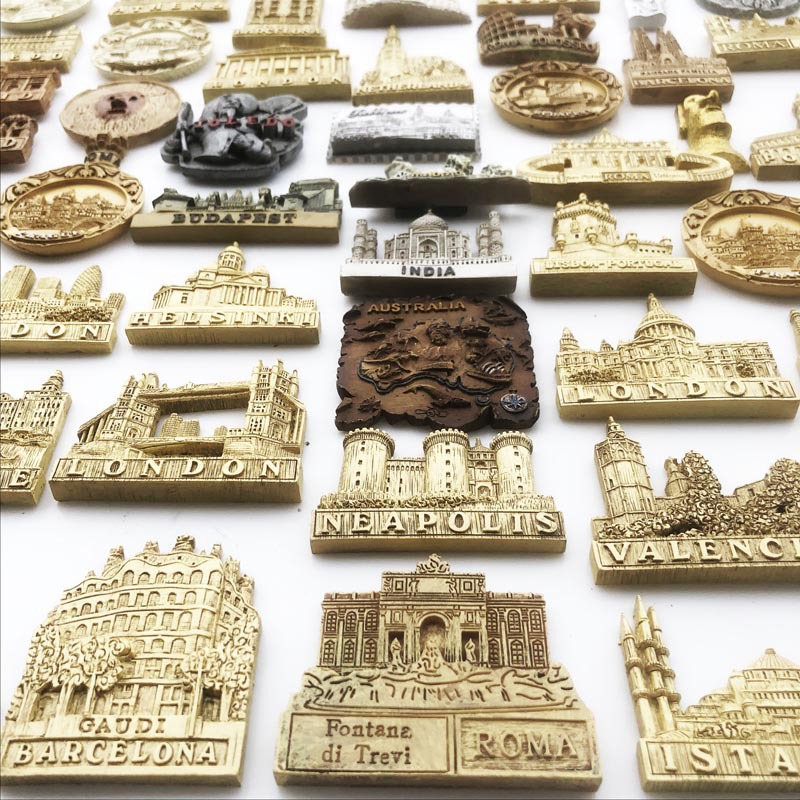 Cross-border e-commerce wholesale of goods in stock, world tourism commemorative decorative handicrafts, resin painted magnets, fridge magnets Application Scenario