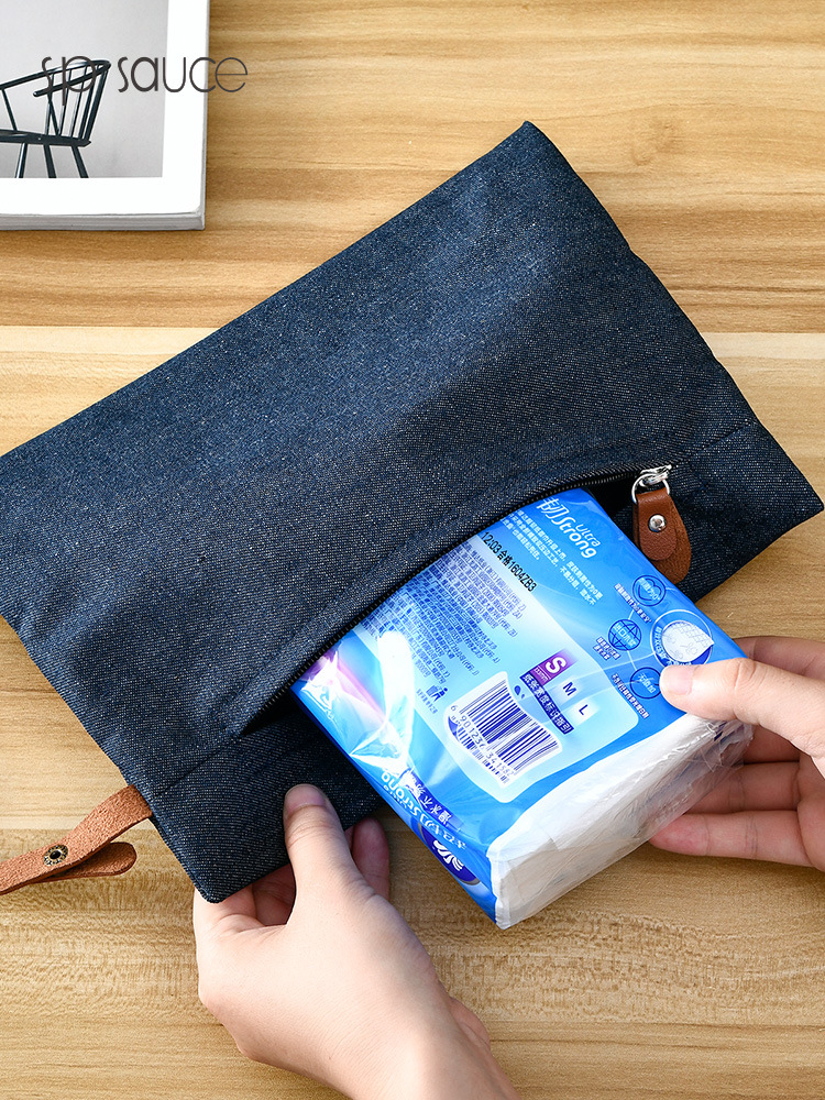 车用纸巾盒/套实物图