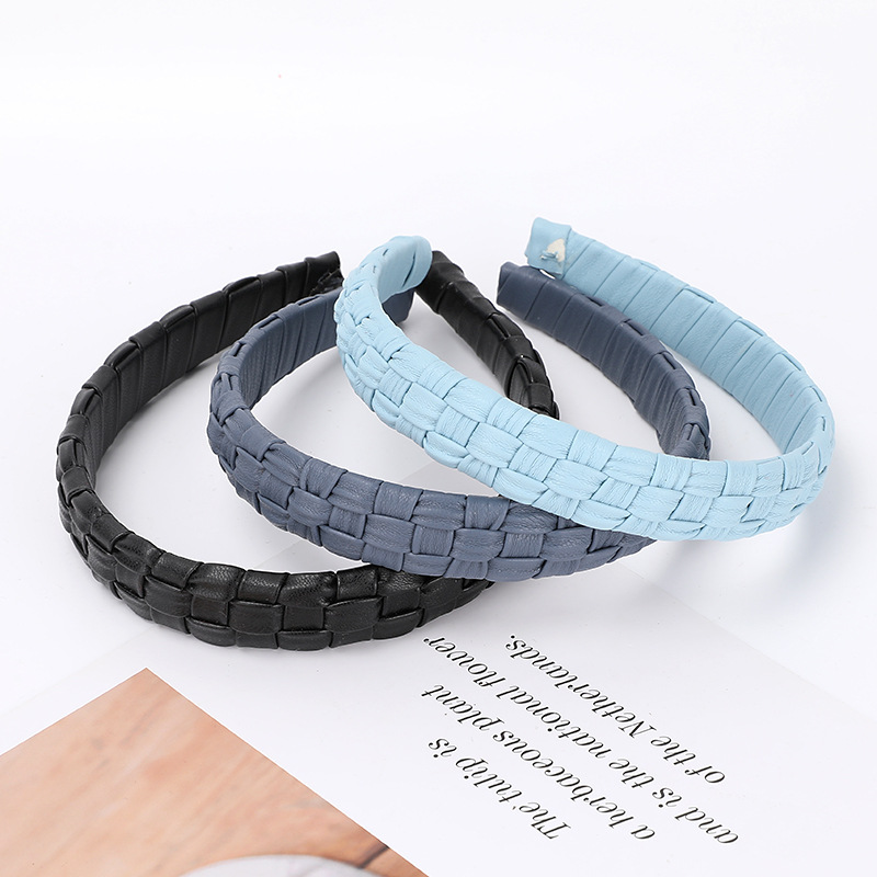 Exclusive Qiwei Accessories, exclusive Qiwei Accessories, retro diamond-shaped stitching, PU leather hair band, hand-cross-woven, pressed hair band, clear Specification image