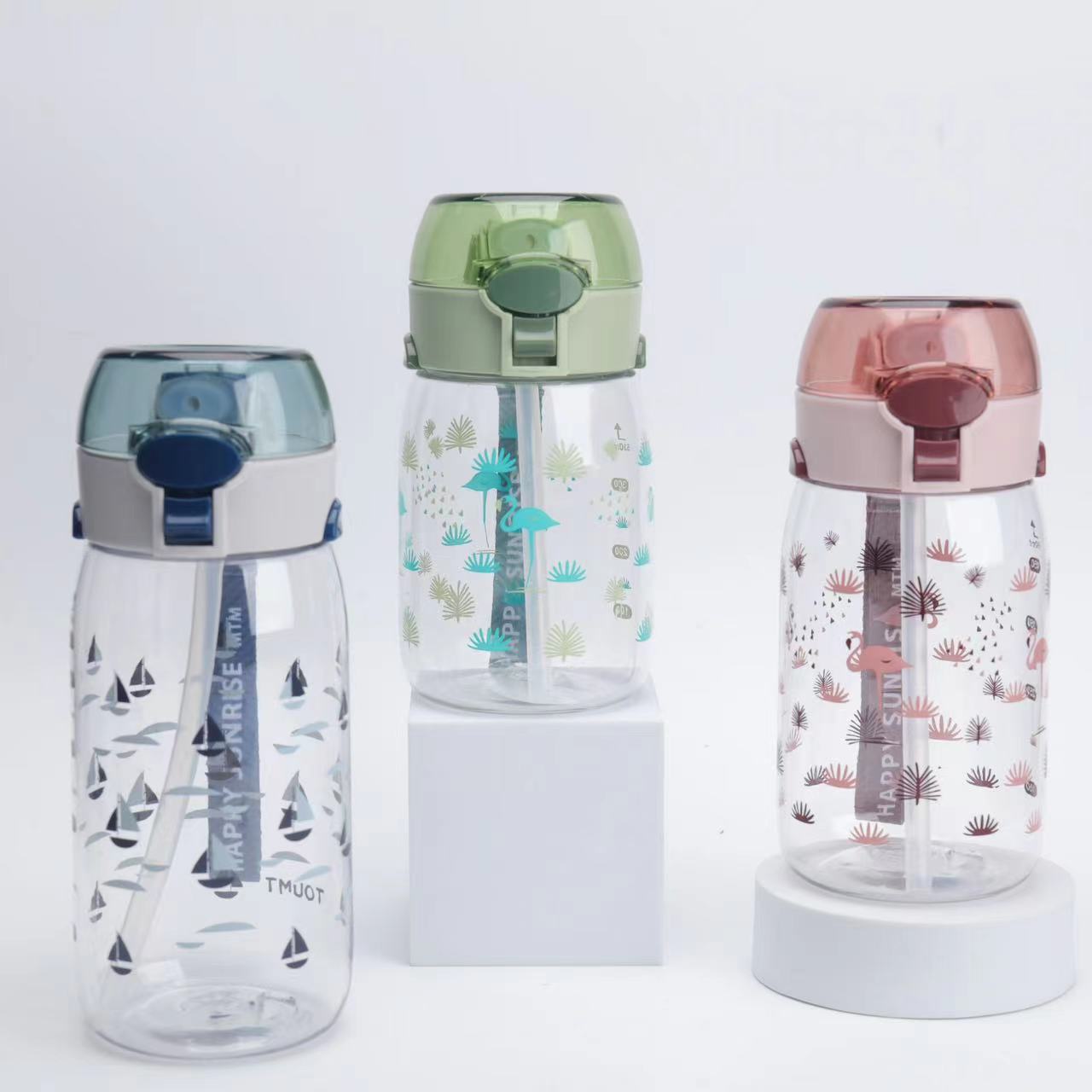 New children's plastic sports space cup with high appearance level, handle printing, beautiful color variety, children's water