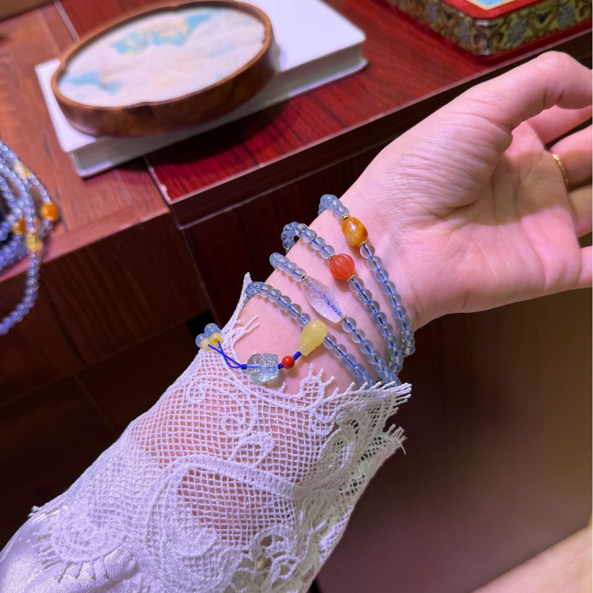 Natural aquamarine three-ring bracelet, aquamarine bracelet DIY accessory, girls' crystal bracelet, East Sea crystal details Picture