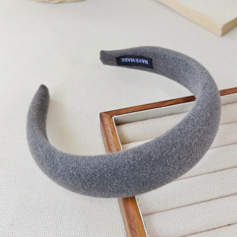 New autumn and winter woolen sponge hair band for women, solid color, versatile, pressure hair band, high top of the head, personalized and fashionable hair clip headwear pic 8