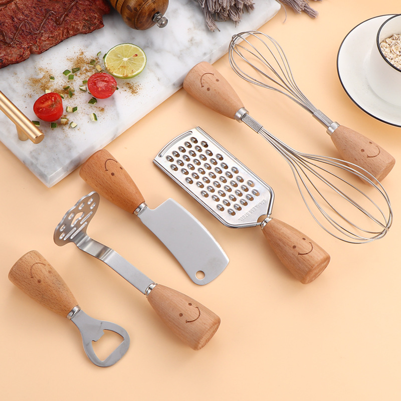 Smiling face wooden handle stainless steel potato puree maker, creative egg beater, grater, small kitchen knife for cutting and pressing potatoes Specification image