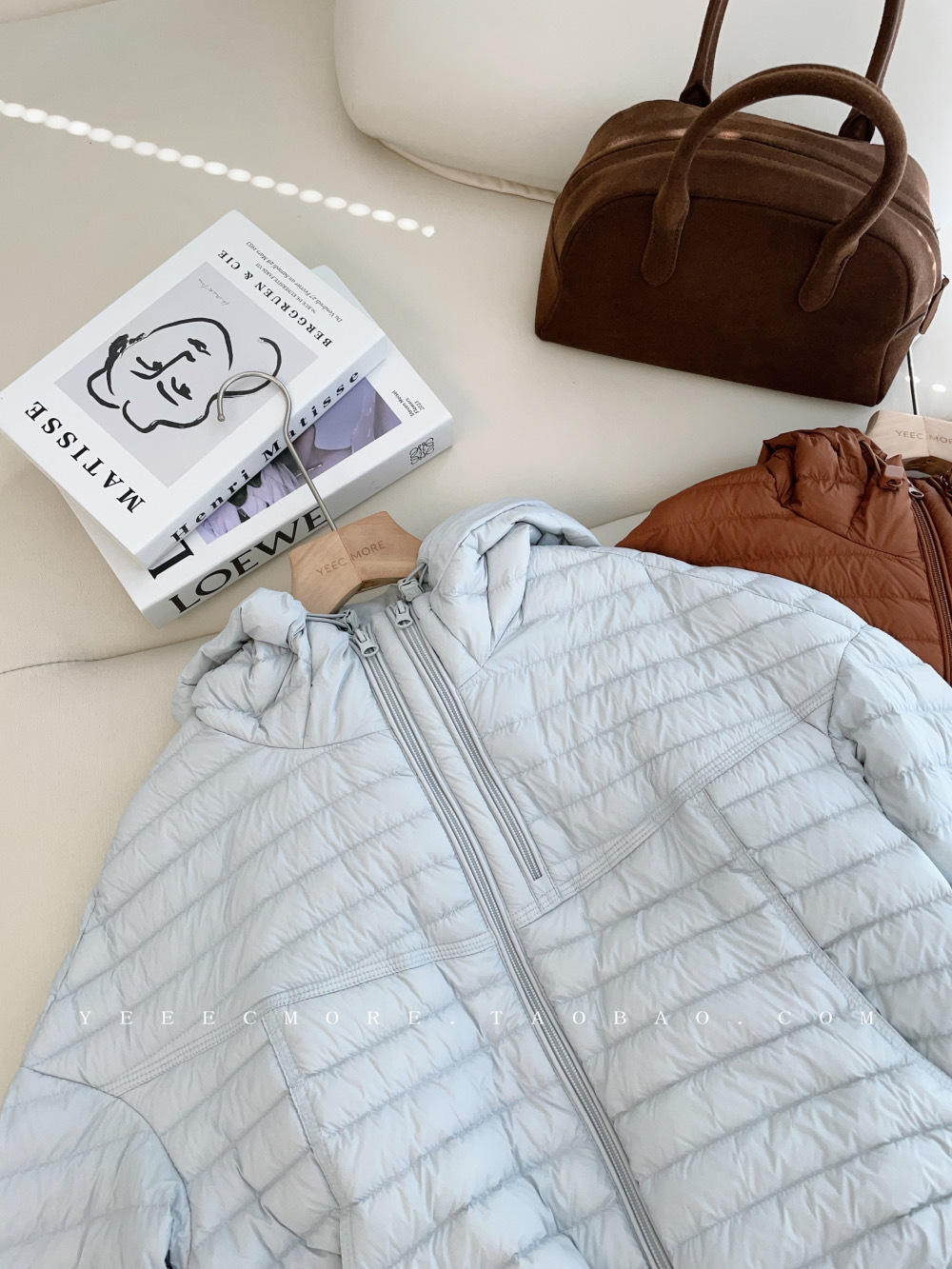 New winter 2025 solid color 90mm down white duck down hooded, light and slimming casual down jacket for women pic 4