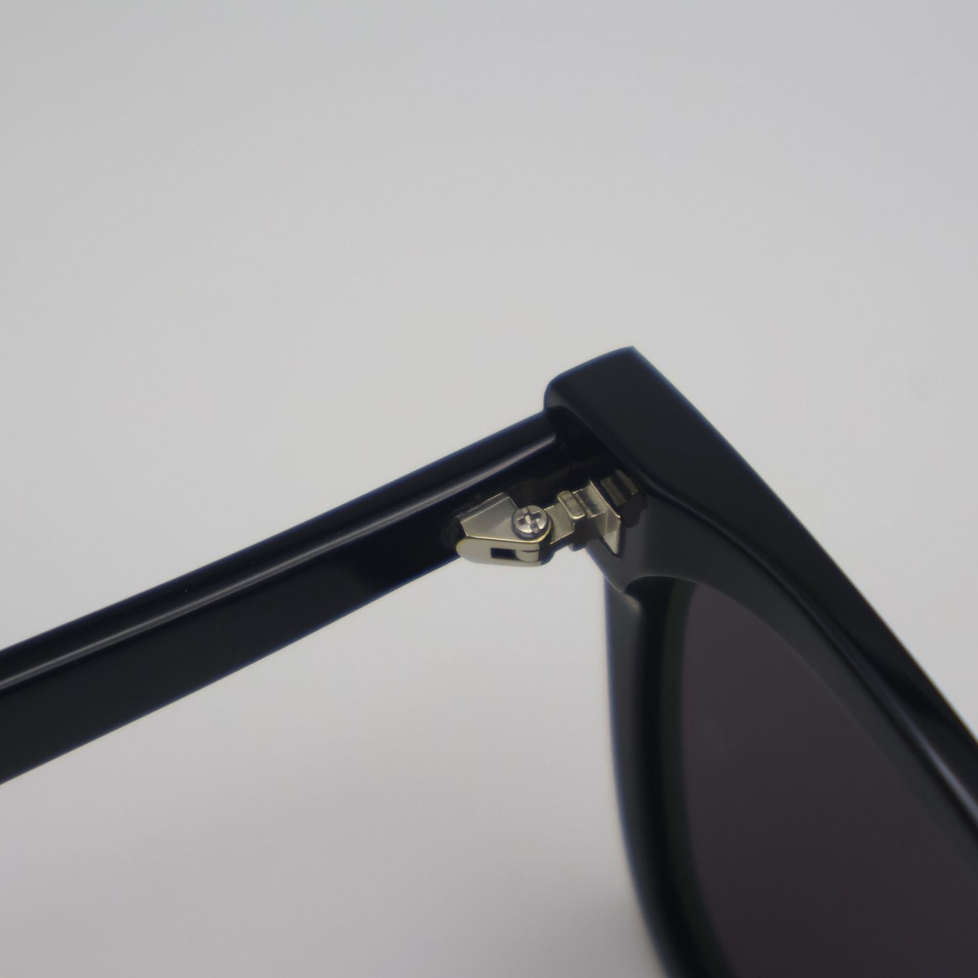 Gafas de sol de conducción cuadrada mujer nueva tendencia línea hombre anti-brillo gafas de sol de conducción Specification image