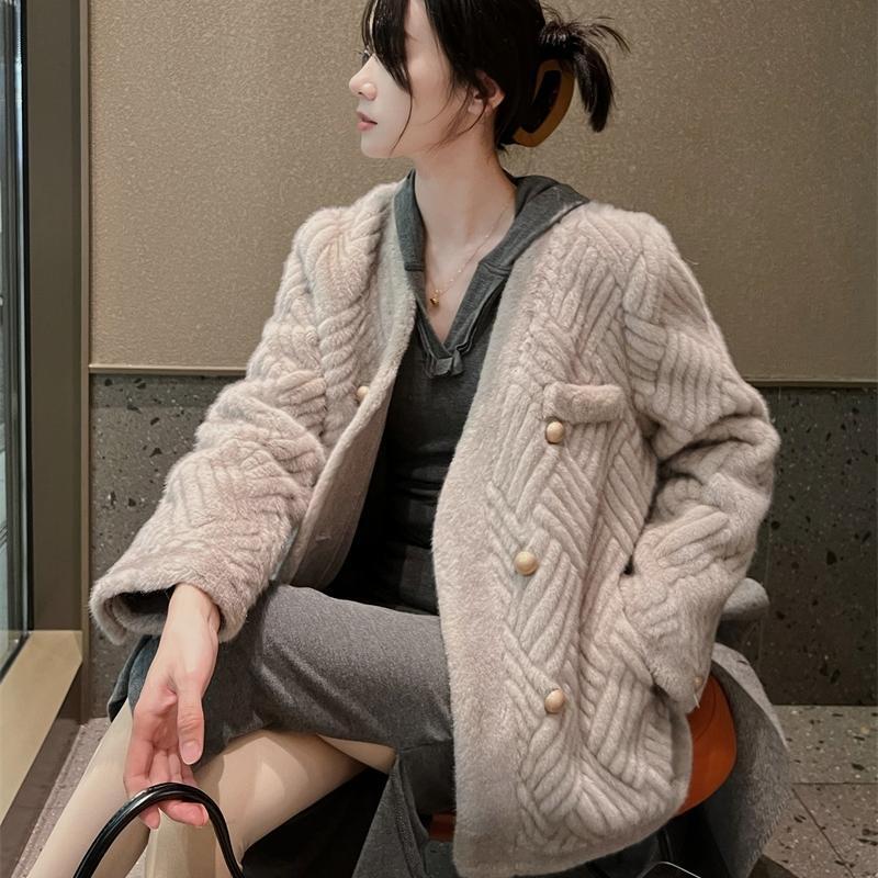 Autumn imitation mink coat environmental fur V-neck fur one coat double breasted coat medium length 2023 explosive details Picture