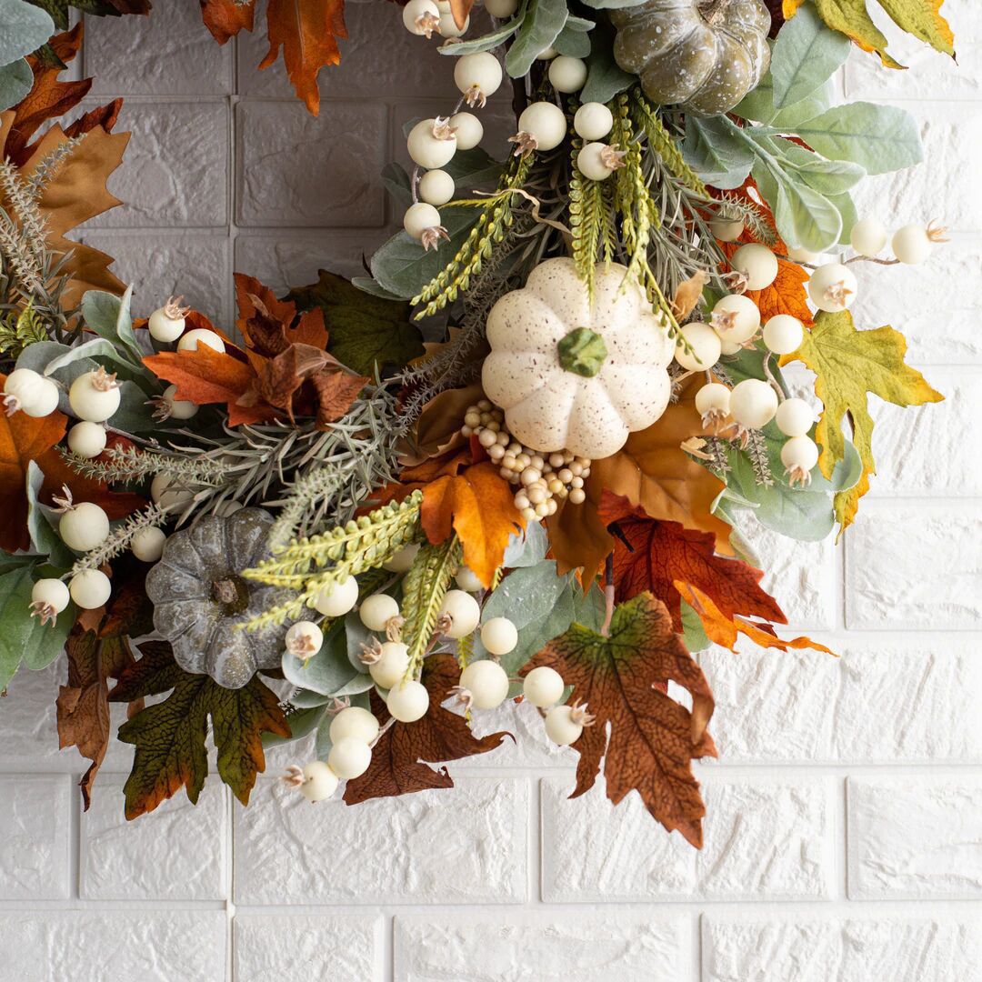 Cross-border Halloween gratitude Autumn simulation garlands, frost leaves, pumpkin pendants, door decorations, window display props Application Scenario