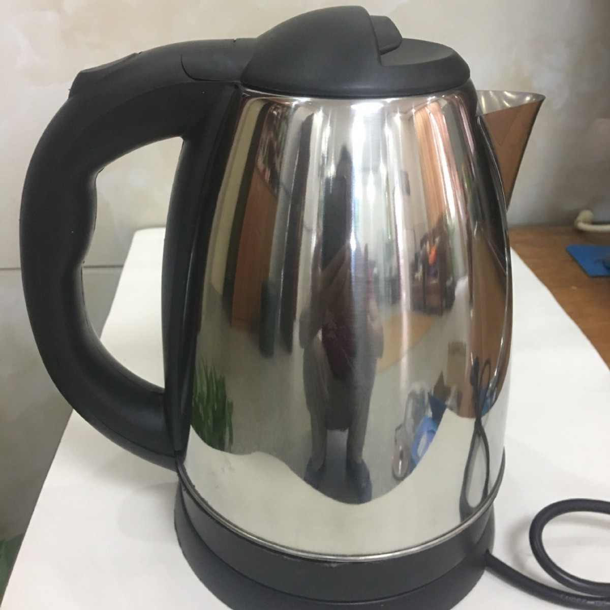 Export European standard stainless steel electric kettle cross-border e-commerce supply, US standard border trade cross-border wholesale 2.0L Specification image