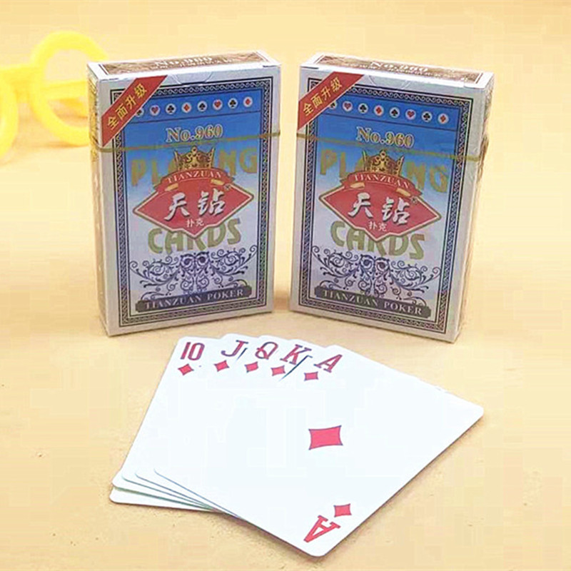 扑克牌纸牌创意加厚硬纸防水斗地主娱乐魔术道具朴克牌棋牌室用详情图3