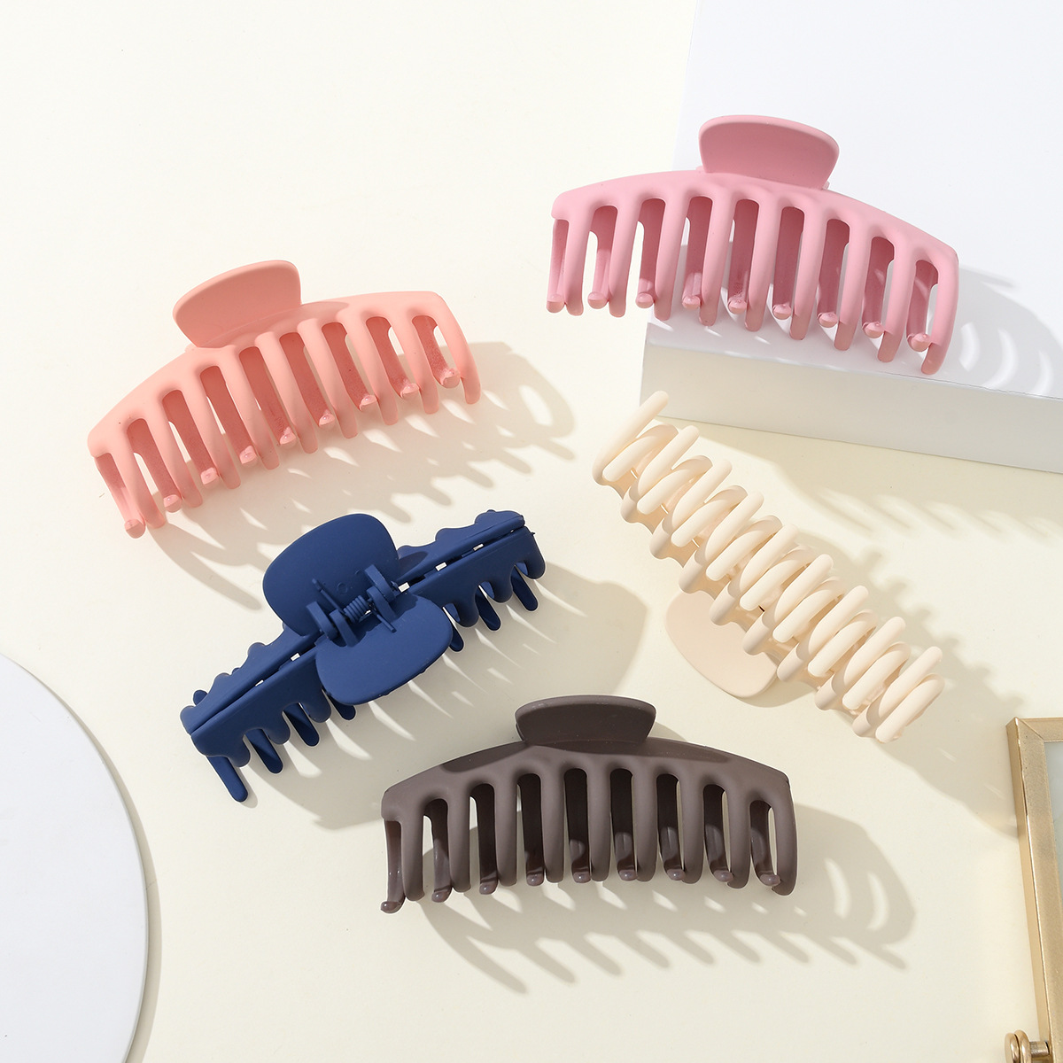 11Cm Large Rubber Paint Keel Hair Clip Matte High Fashion Women's Hair Clip Shark Clip Specification drawing