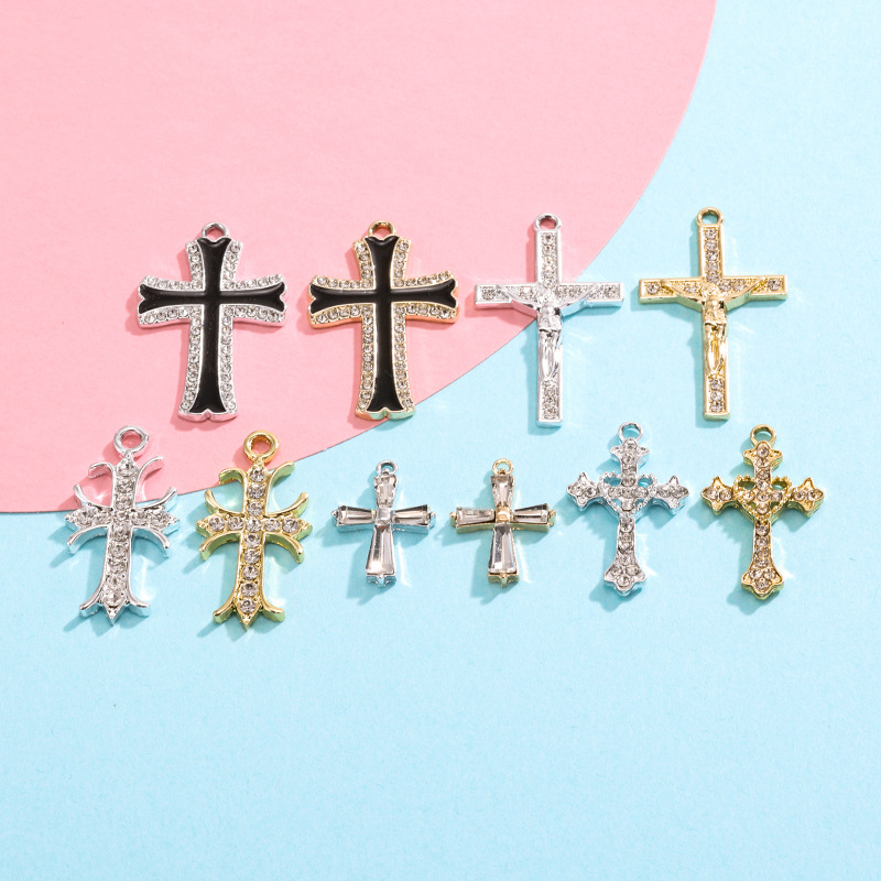 欧美风合金十字架配饰挂件饰品配件diy跨境小吊坠服饰钥匙扣批发