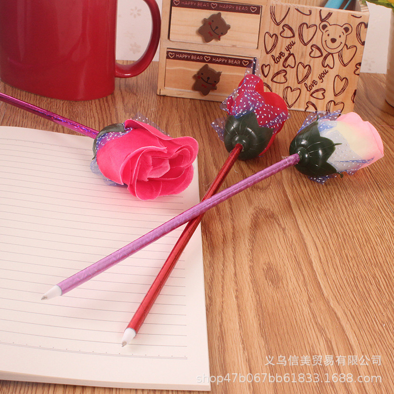 RF078一元花朵笔圆珠笔厂家直销一元百货批发地摊货源