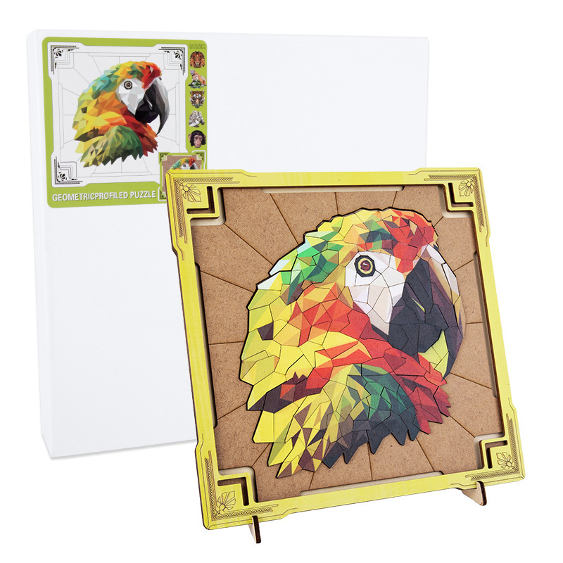 狮子狼异形木/木制拼图/成人解压拼图白底实物图