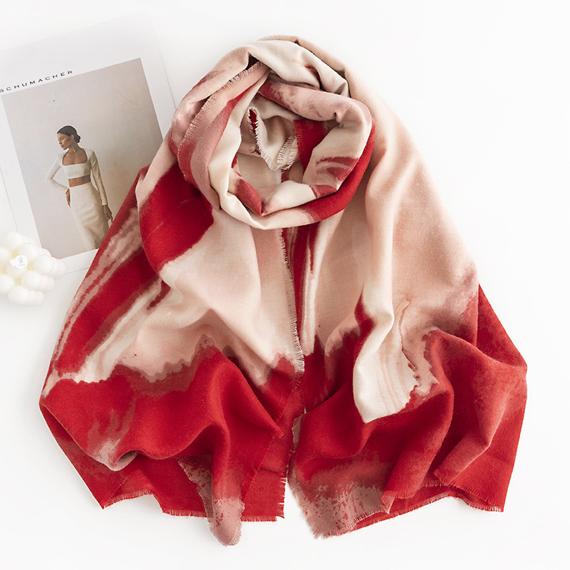Autumn/Winter 2023 New Smudgy Gradient Gradient Fashion Commuter Scarf For Women Imitation Cashmere Elegant Celebrity Style Cape Item Picture