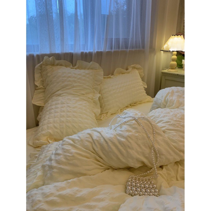 Ins-style light yellow washed cotton puffon quilt cover, four-piece bed set, plain bed sheet for sleeping naked, three-piece dormitory set Item Picture