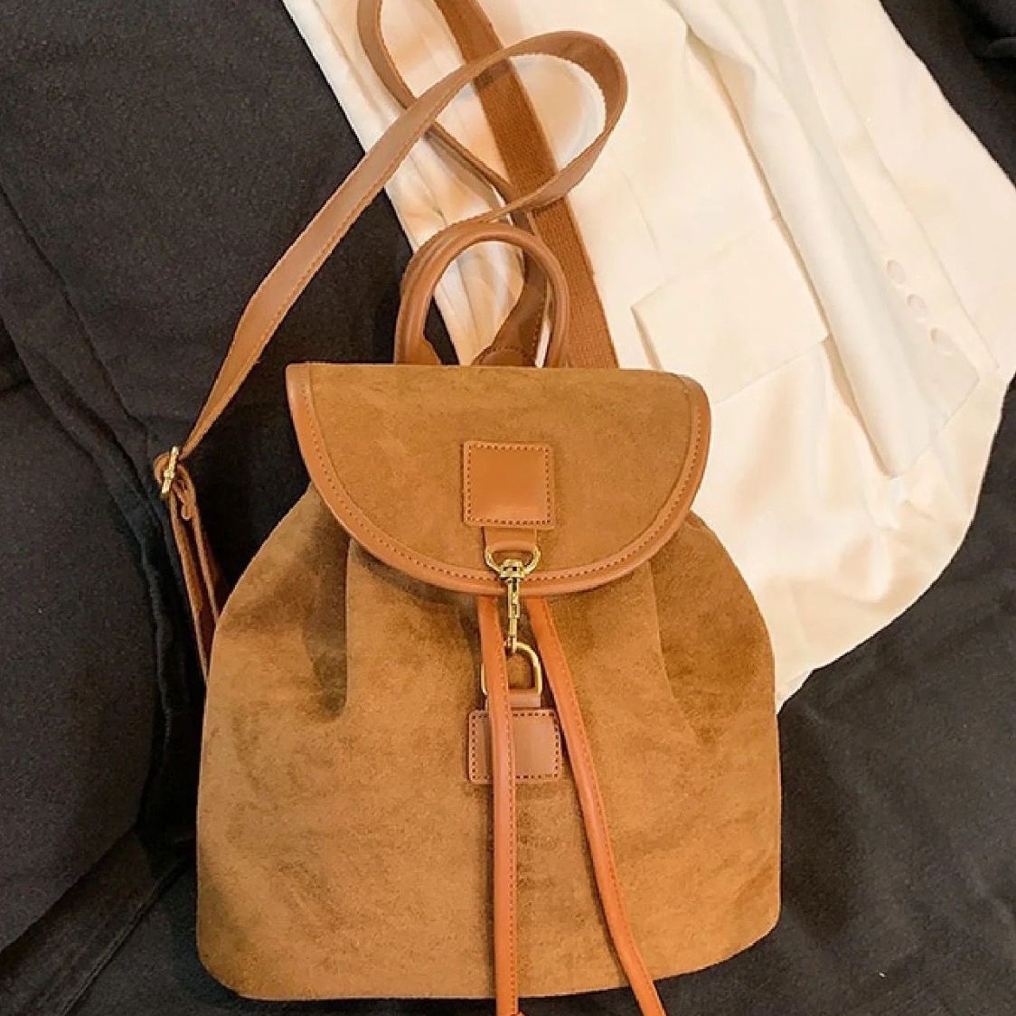 Fabricante fuente mochila 2023 nuevo estilo bolsa bolsa de mujer moda casual simple alto grado sentido cortex mochila estudiante details Picture